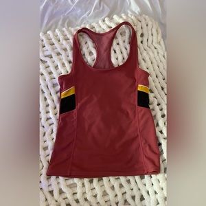 Athletic tank top